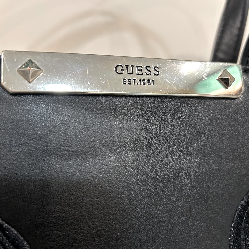 GUESS Flower Embroidered Purse - Picture 5 of 6
